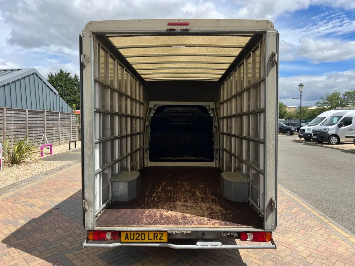 2020 Renault Master Luton Low Loader Van - Image 2