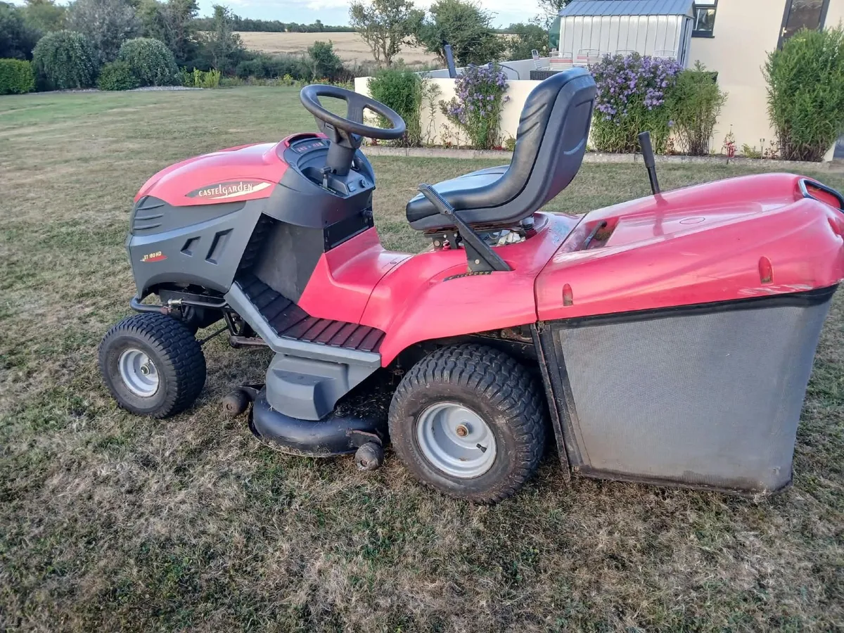 Tractor lawnmower - Image 4