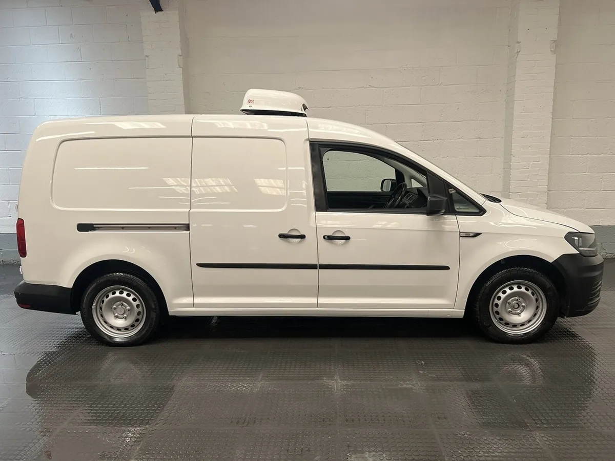 2020 Volkswagen Caddy Maxi Refrigerated Van - Image 1