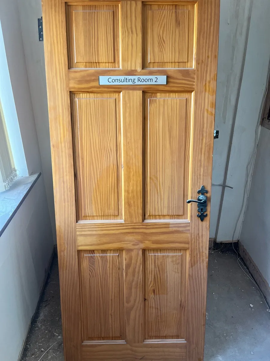 Solid oak doors - Image 1