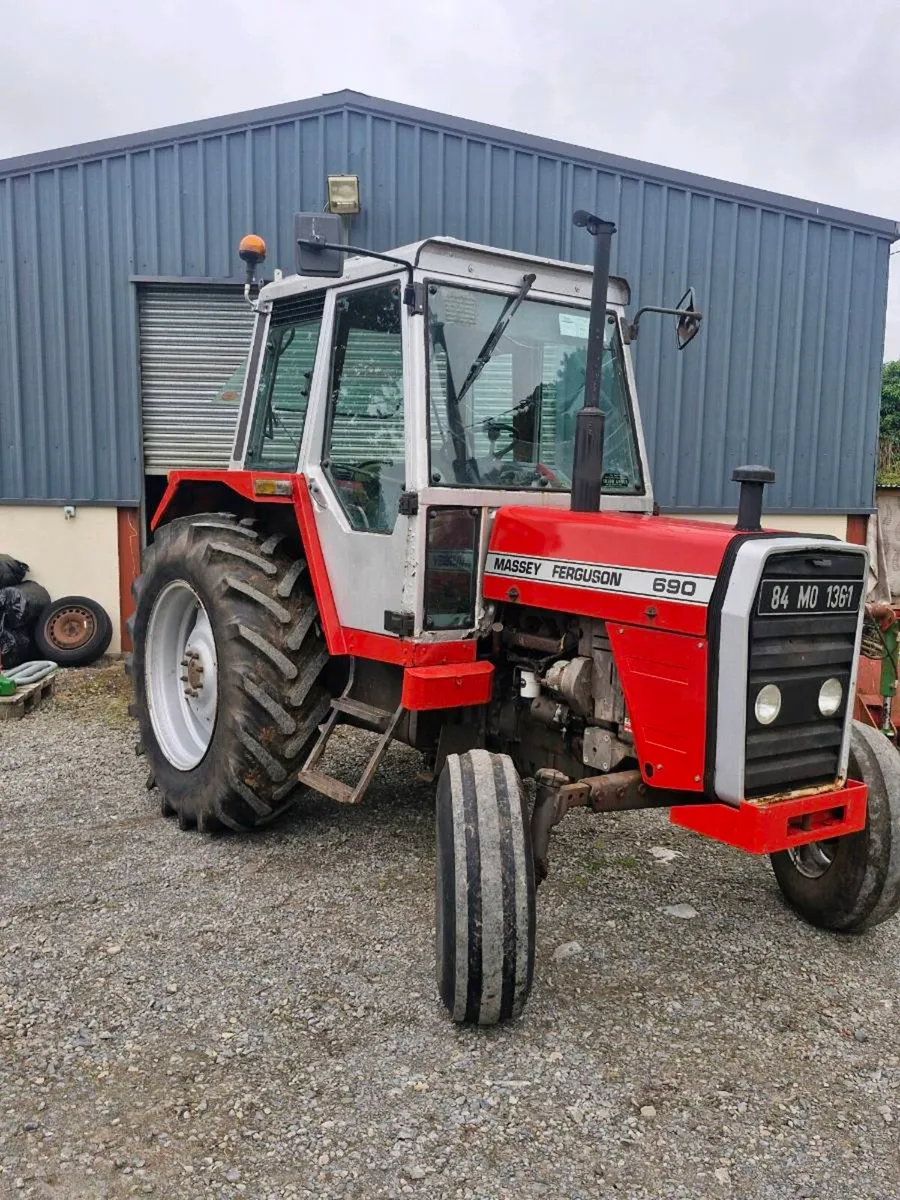 Massey ferguson 690 - Image 2