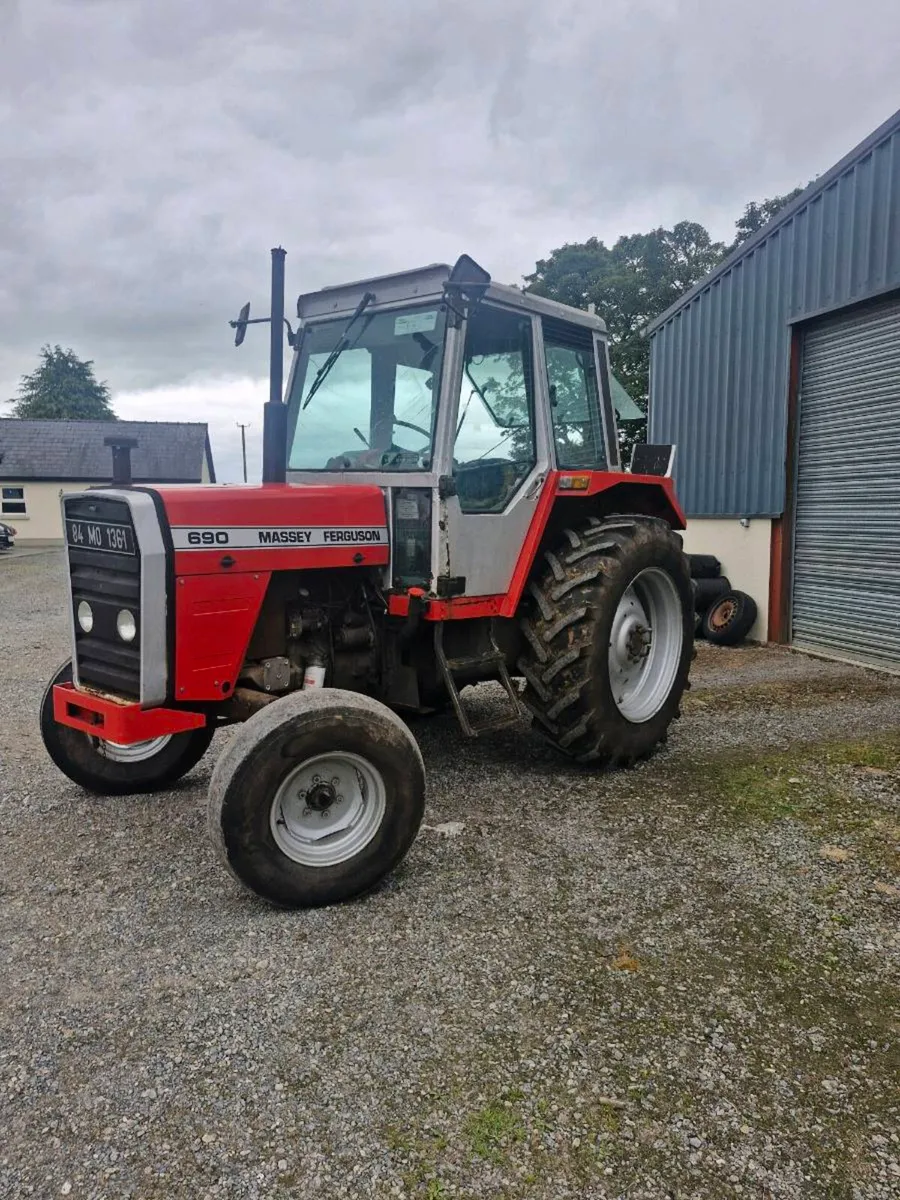 Massey ferguson 690 - Image 3