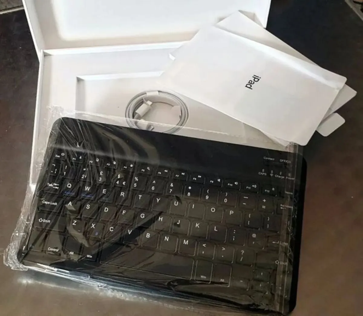 BNIB Wireless Bluetooth Keyboard (UK Layout) - Image 2