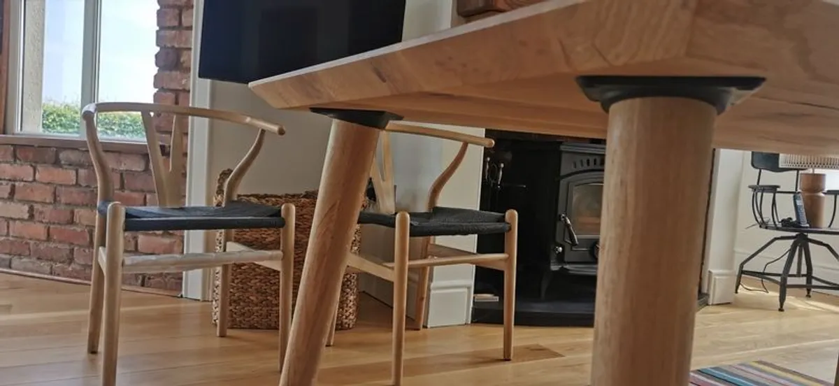 kitchen table - Image 4