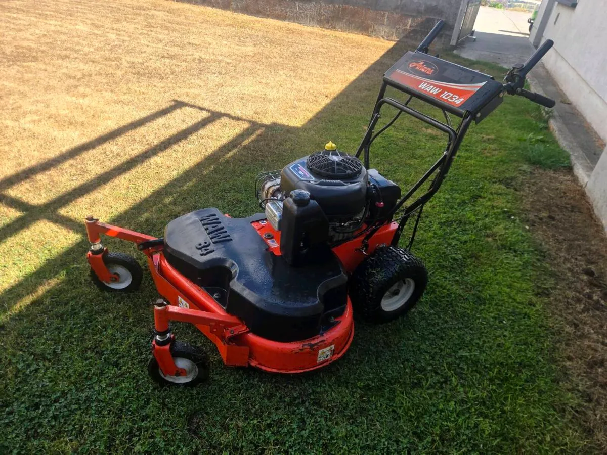 Lawnmower for sale - Image 3