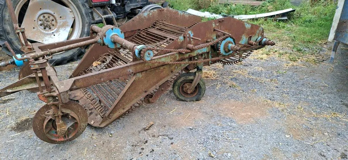 2 row chain digger