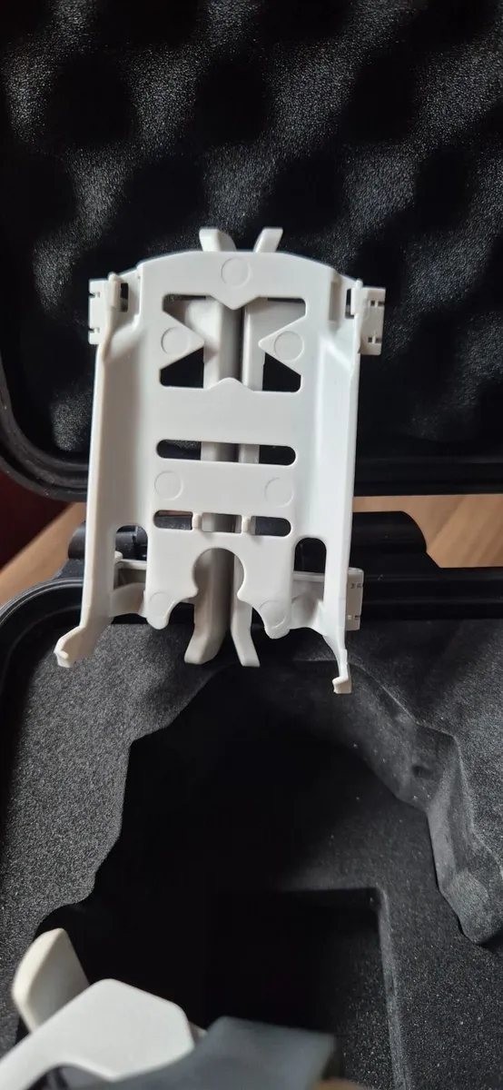 dji mini 4 pro fly more combo used - Image 3