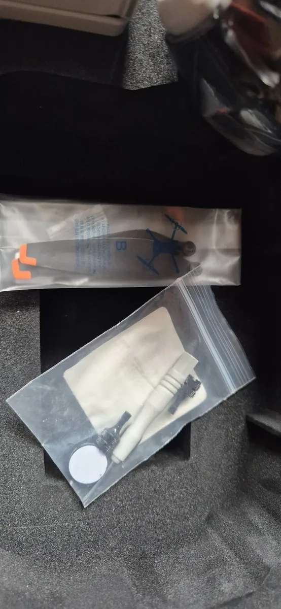 dji mini 4 pro fly more combo used - Image 4