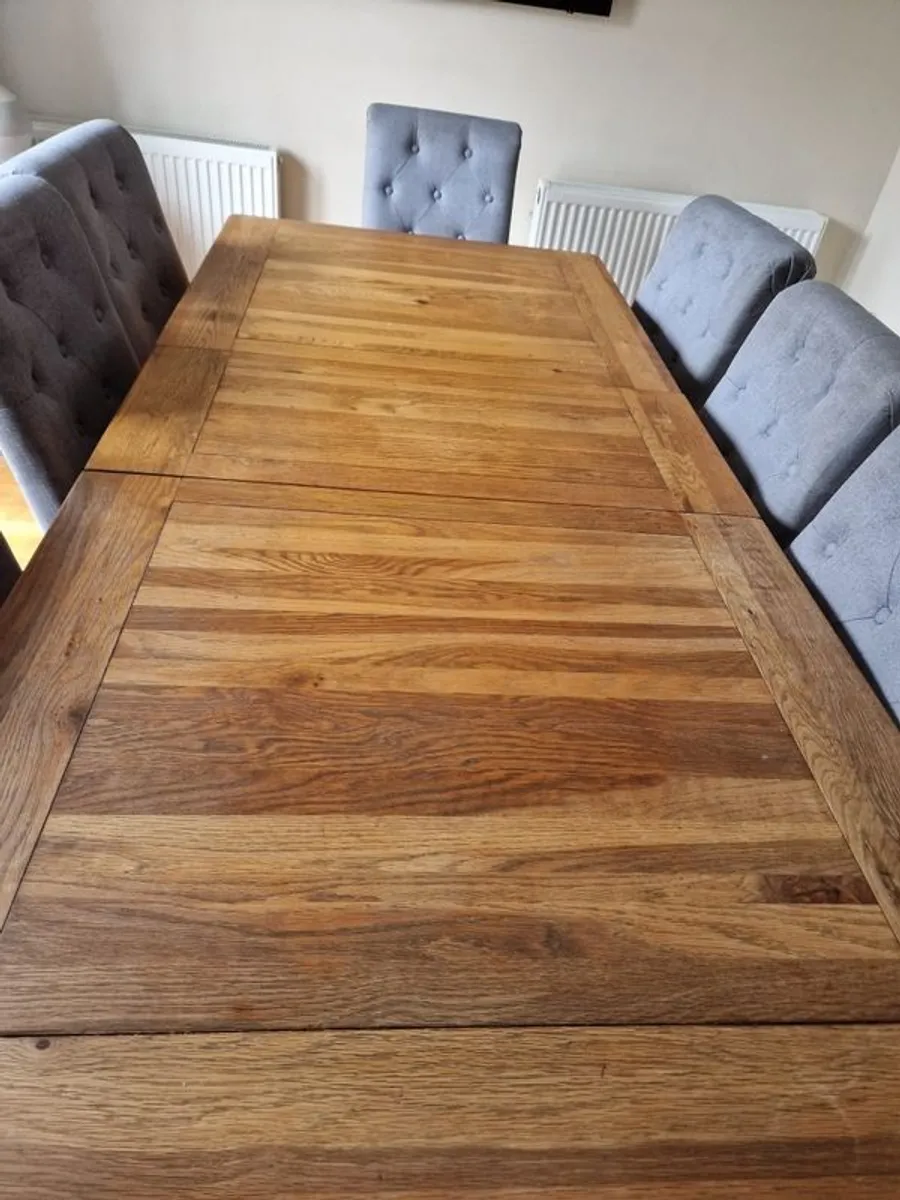 table and 8 chairs - Image 3