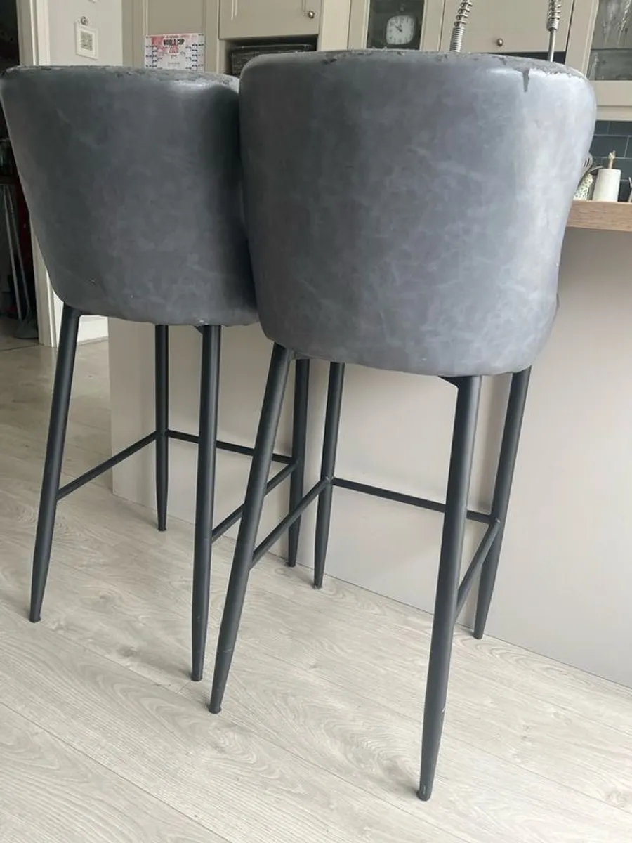 2 faux leather grey bench chair - Image 4