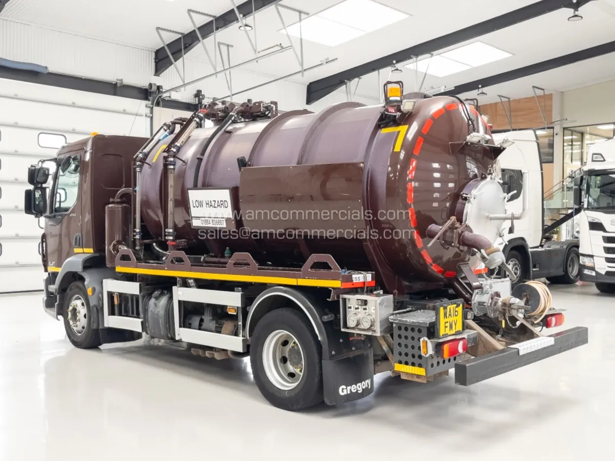 2016 DAF LF 250 VACUUM TANKER - Image 4