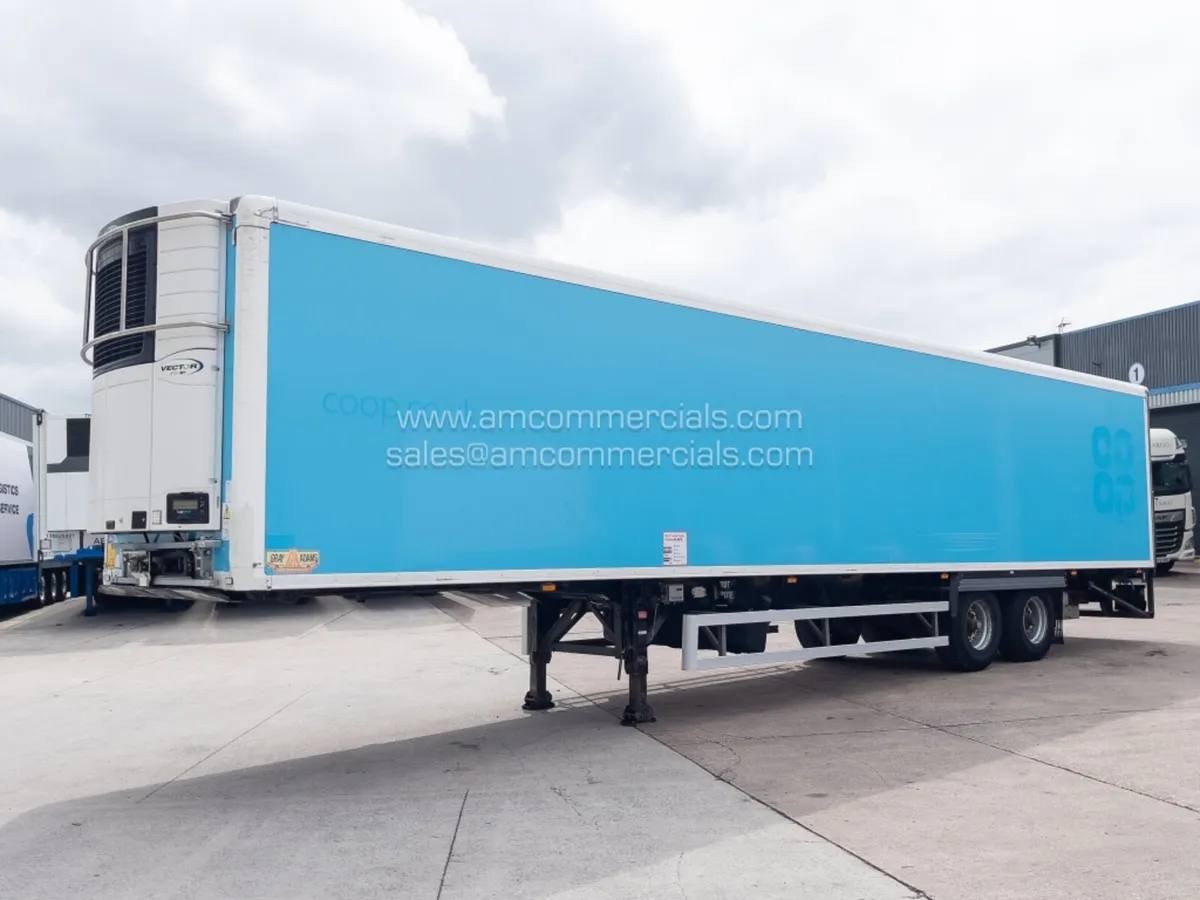2017 GRAY & ADAMS MULTI-TEMP FRIDGE TRAILER - Image 3