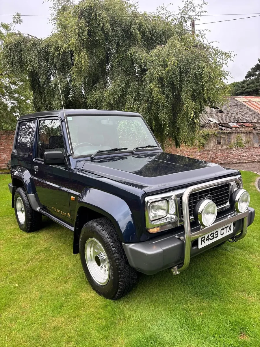Daihatsu Fourtrak 1997 - Image 1