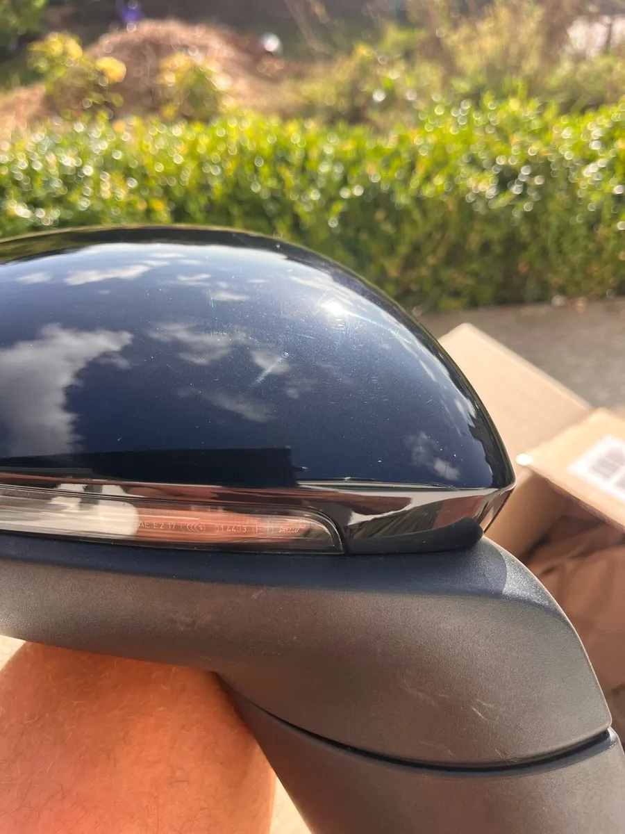 Porsche Cayenne exterior mirror (9y model 2019 on - Image 2