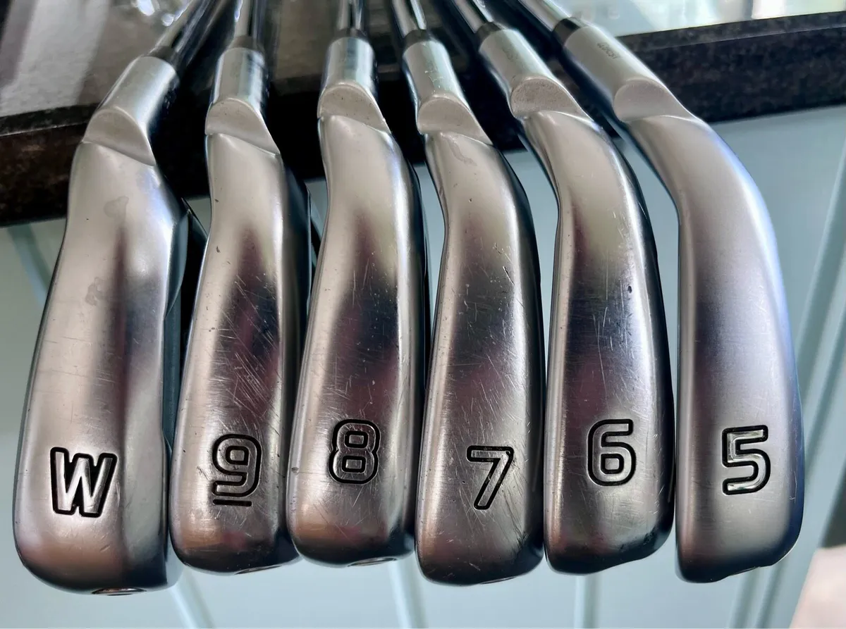 Golf clubs - Ping G425 irons 5 - PW Regular Flex - Image 2