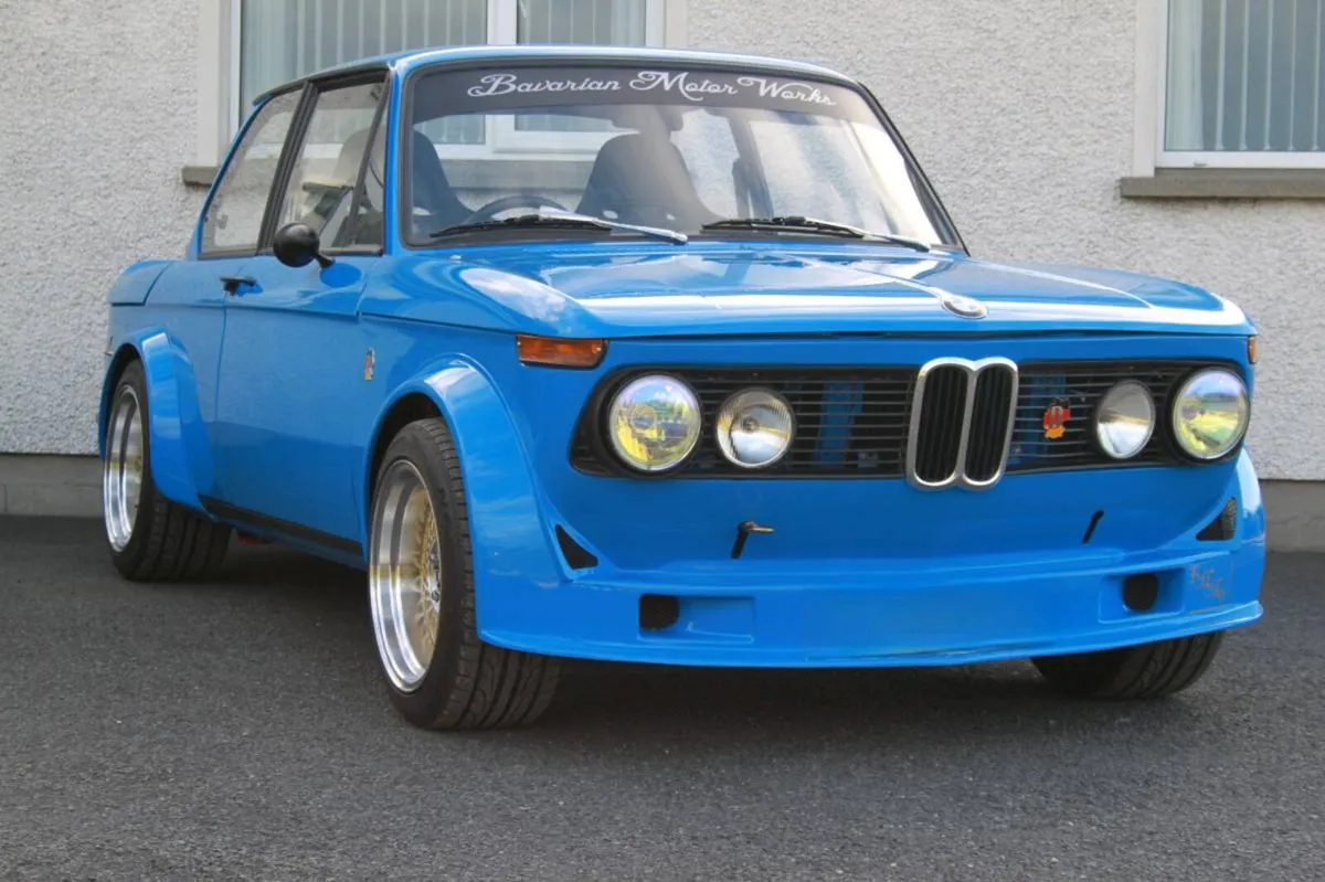 BMW E10 - Image 1