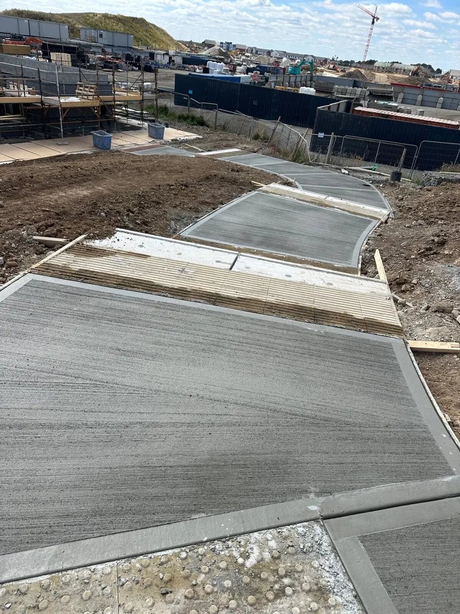Log cabin base, concrete footpaths, slipform kerbs - Image 4