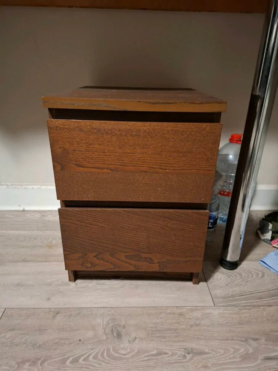 Set of drawers and two drawer locker free to take - Image 2