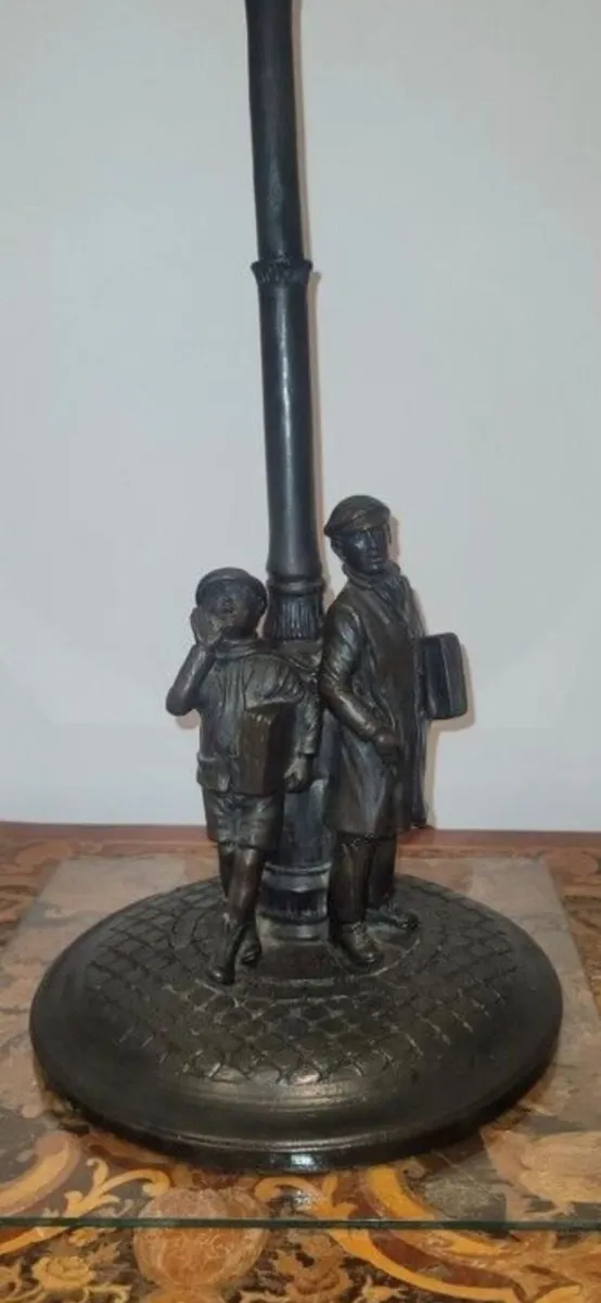 Irish lamp - Image 2