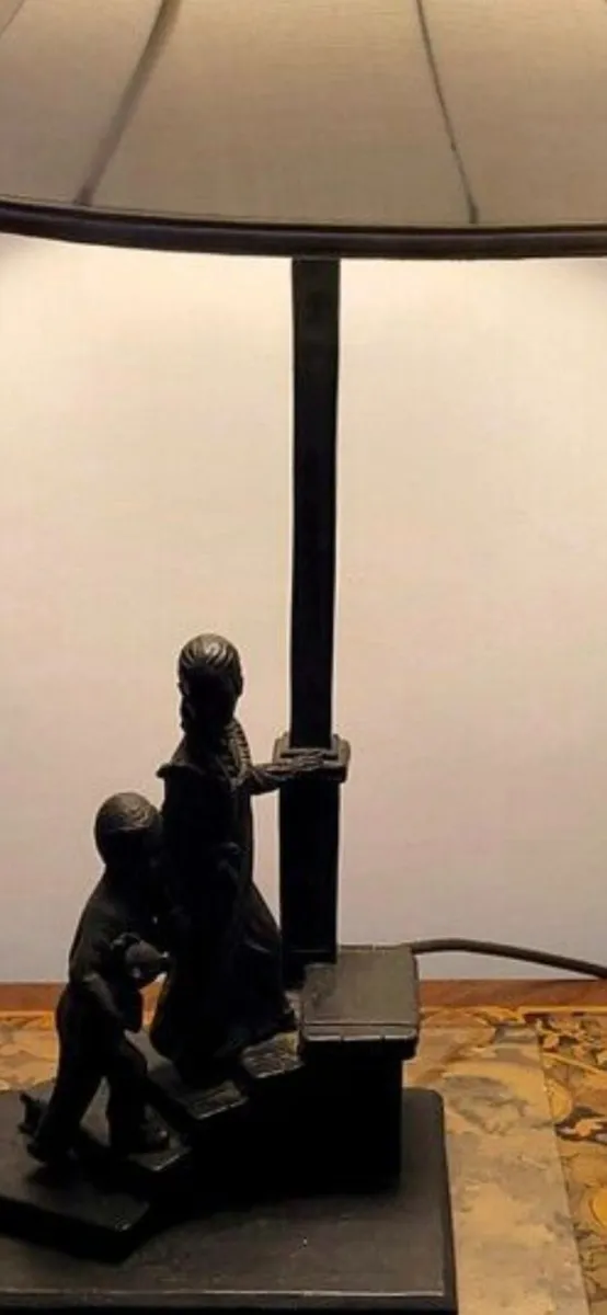 Irish lamp - Image 1