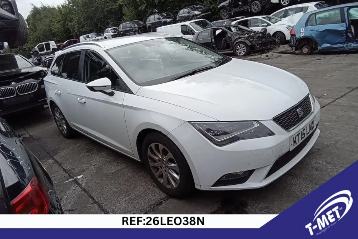 2015 SEAT LEON BREAKING FOR PARTS - Image 2