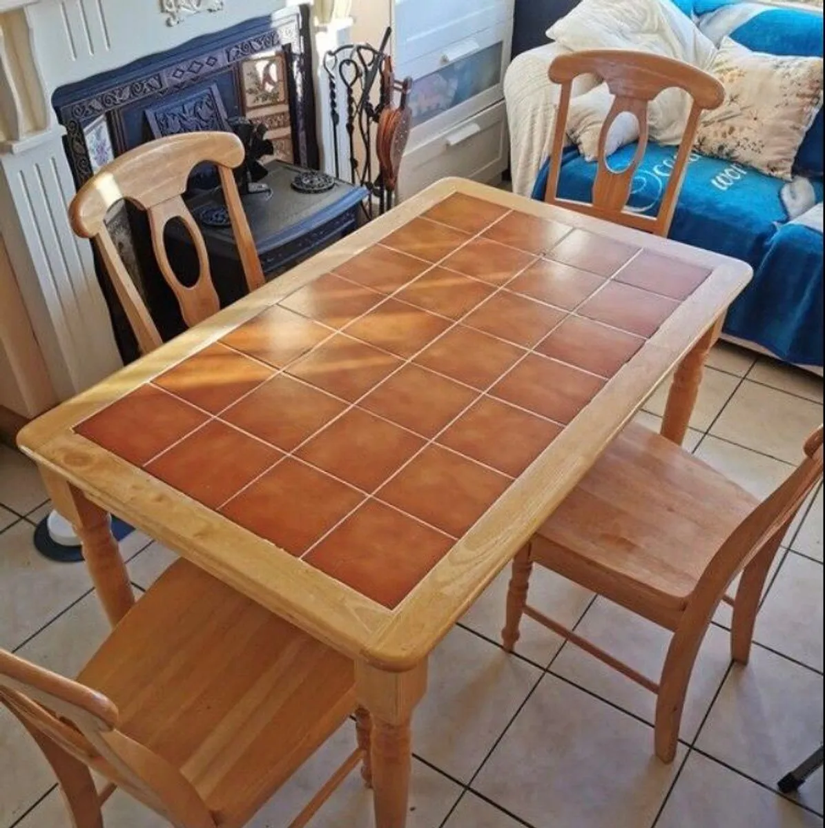Vintage style dining table - no chairs - Image 4