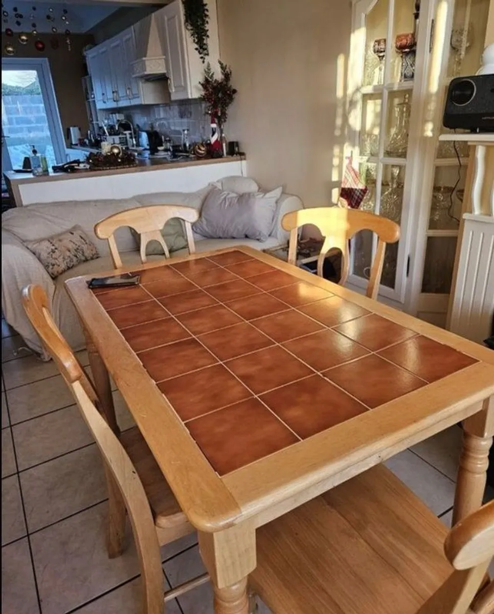 Vintage style dining table - no chairs - Image 2