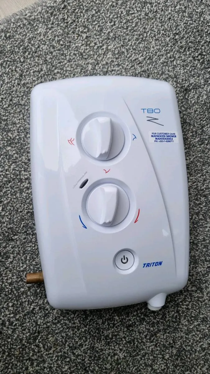 Triton T80z Electric Shower - Image 1