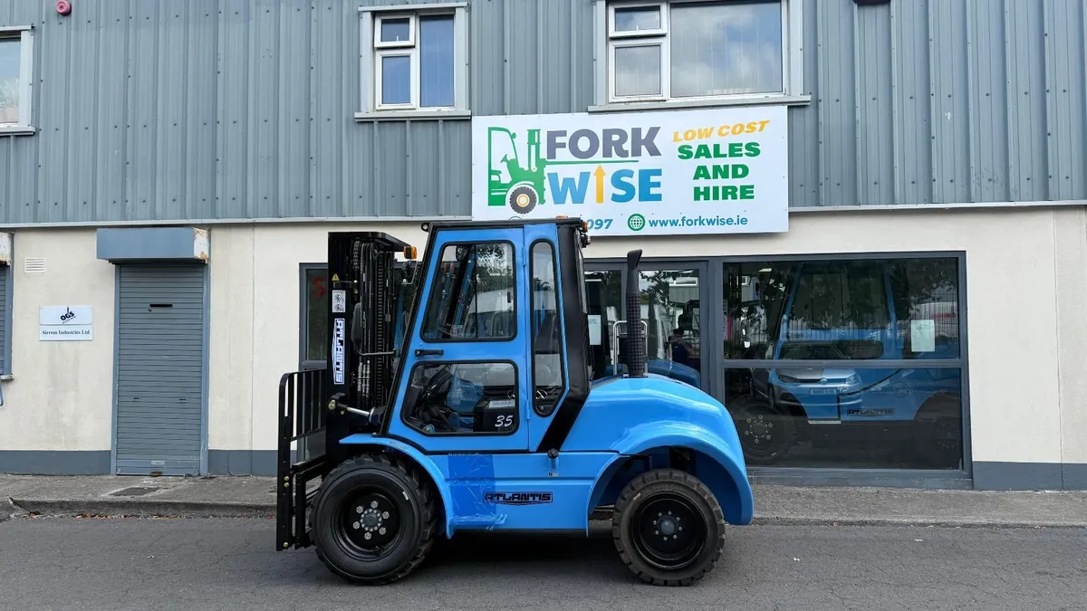 NEW  Rough Terrain Forklift 3.5T |4.5m Mast - Image 2