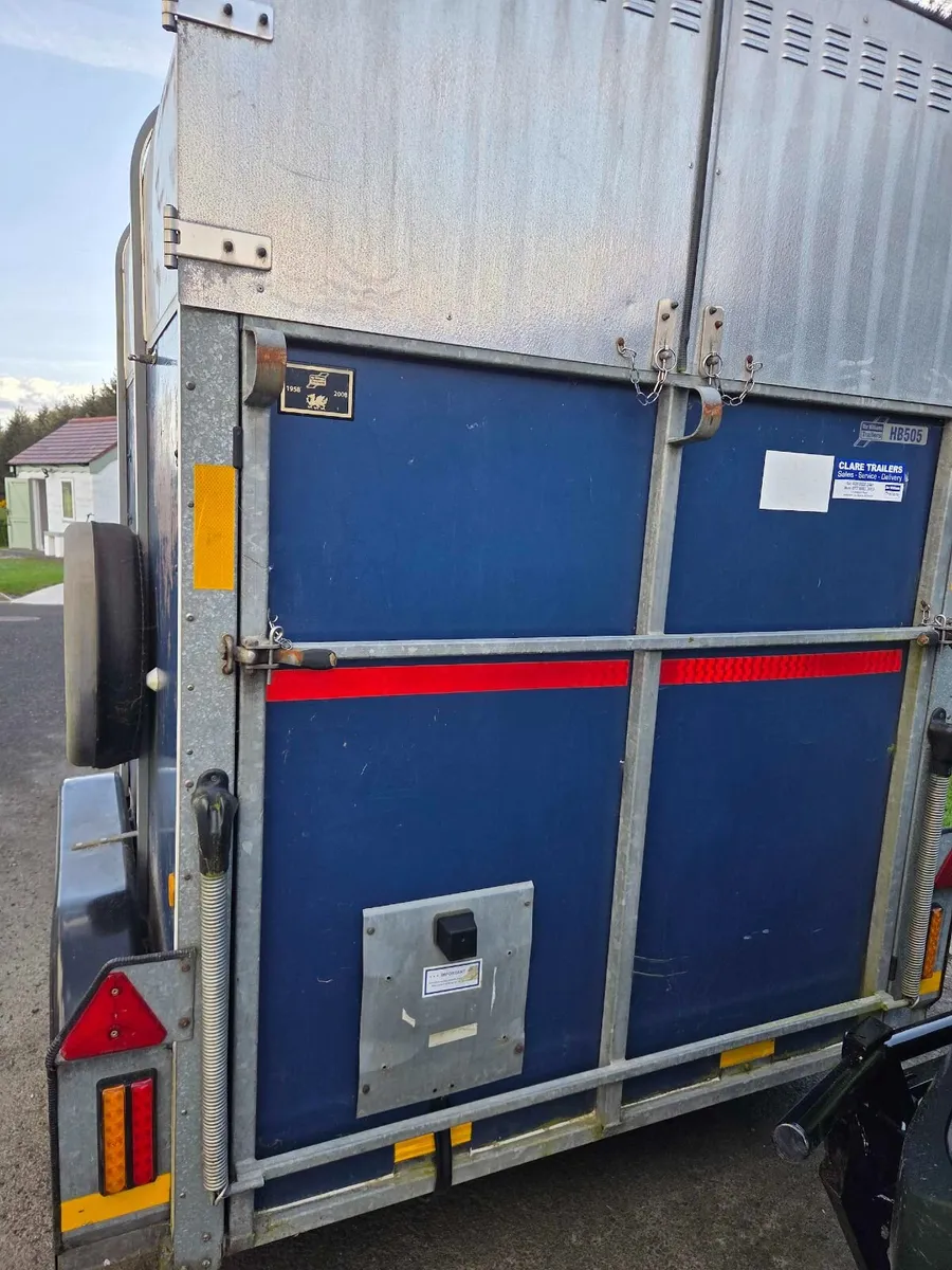 Horse box  ifor Williams 505 - Image 2