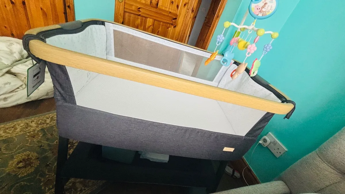 Baby crib - Image 2