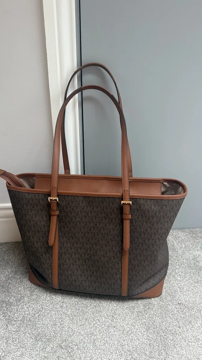 Michael Kors Large Brown tote bag - Image 2