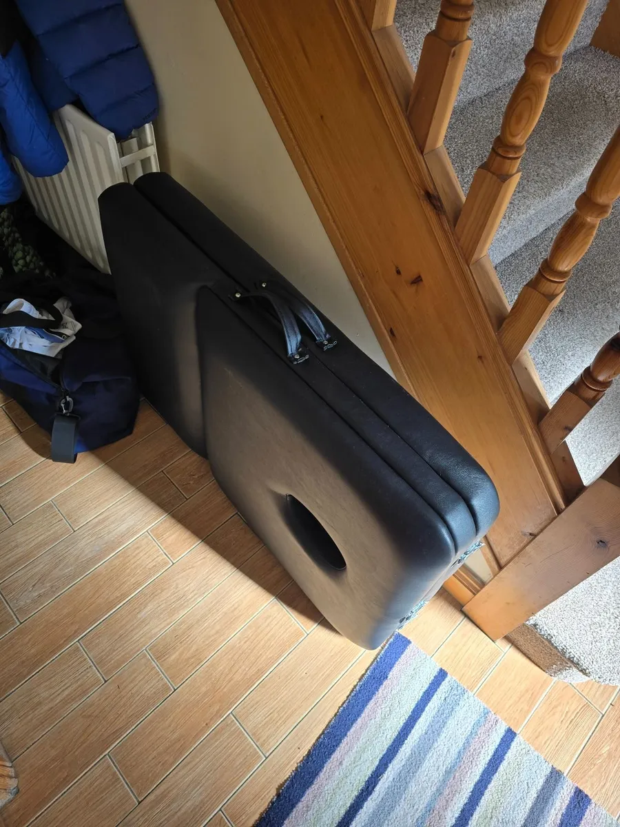 Massage Table - Image 2