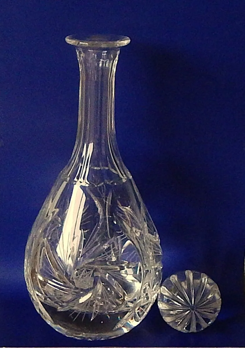 Cut Crystal Decanter & Crystal Colibri Lighter - Image 4