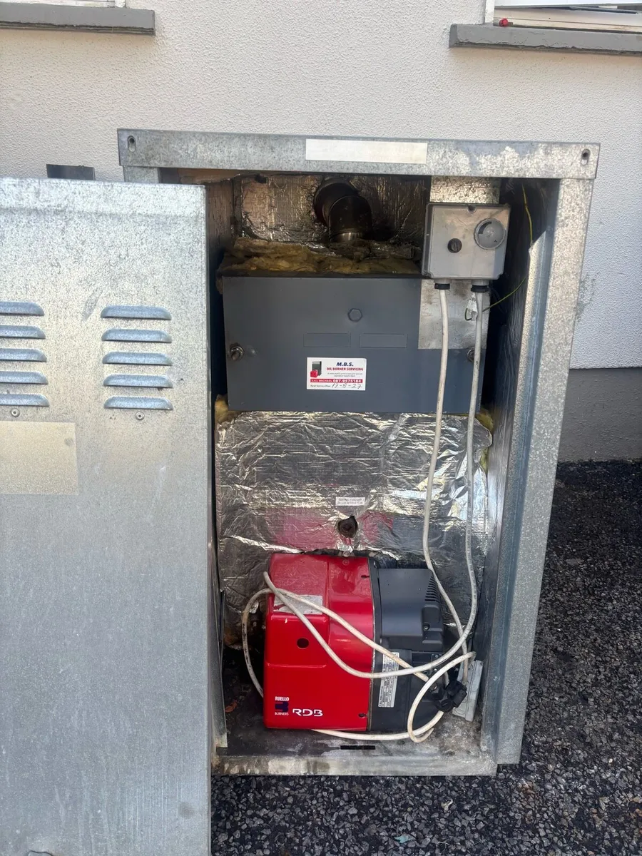 Grant 70/90 condensing oil boiler - Image 1