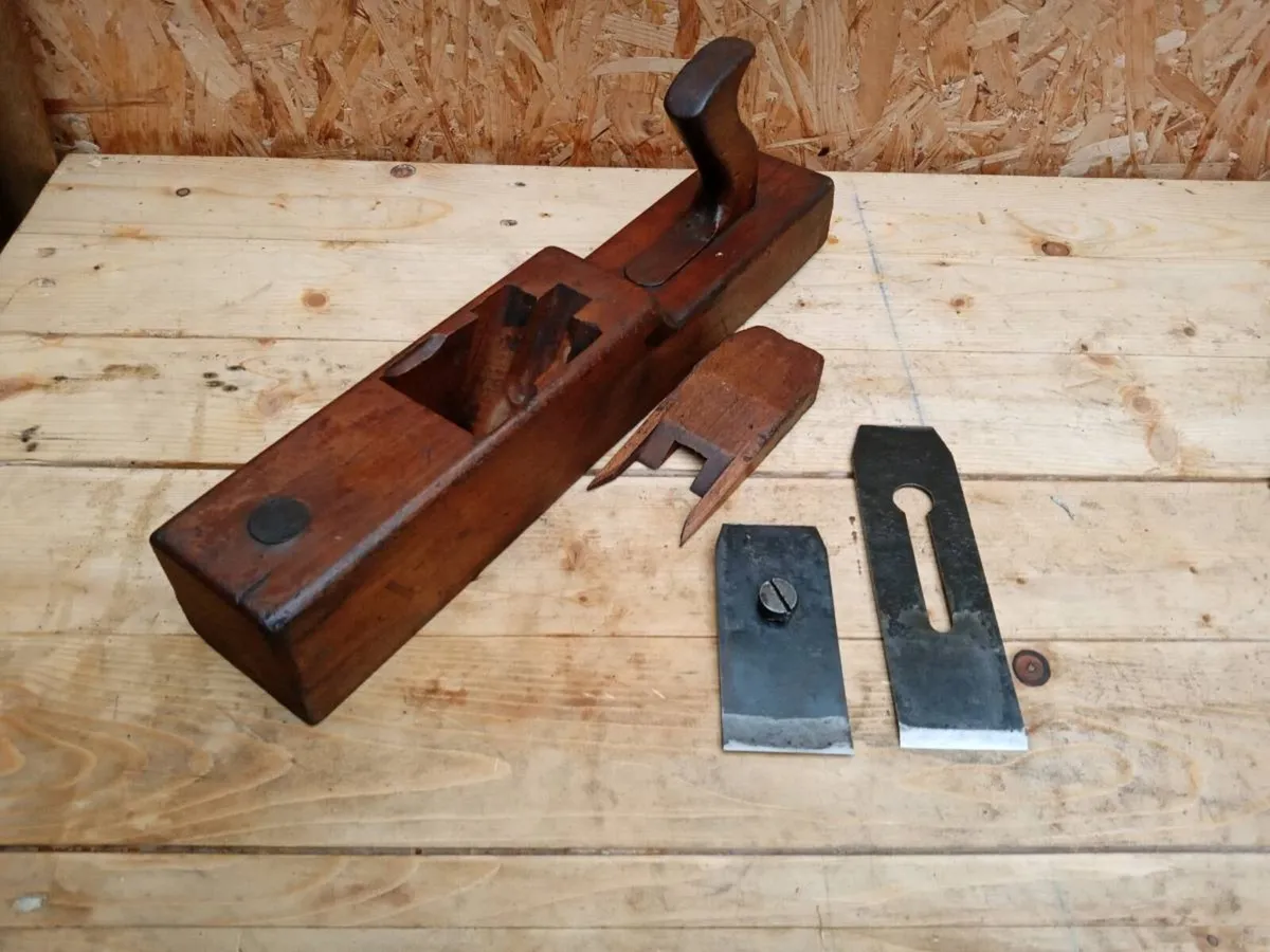 Vintage wooden plane - Image 2