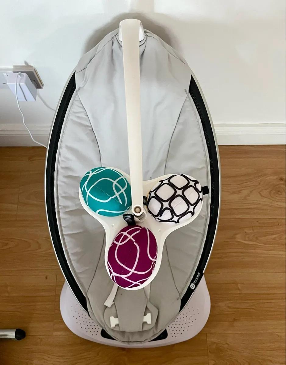 4moms MamaRoo Electric Baby Bouncer - Image 2