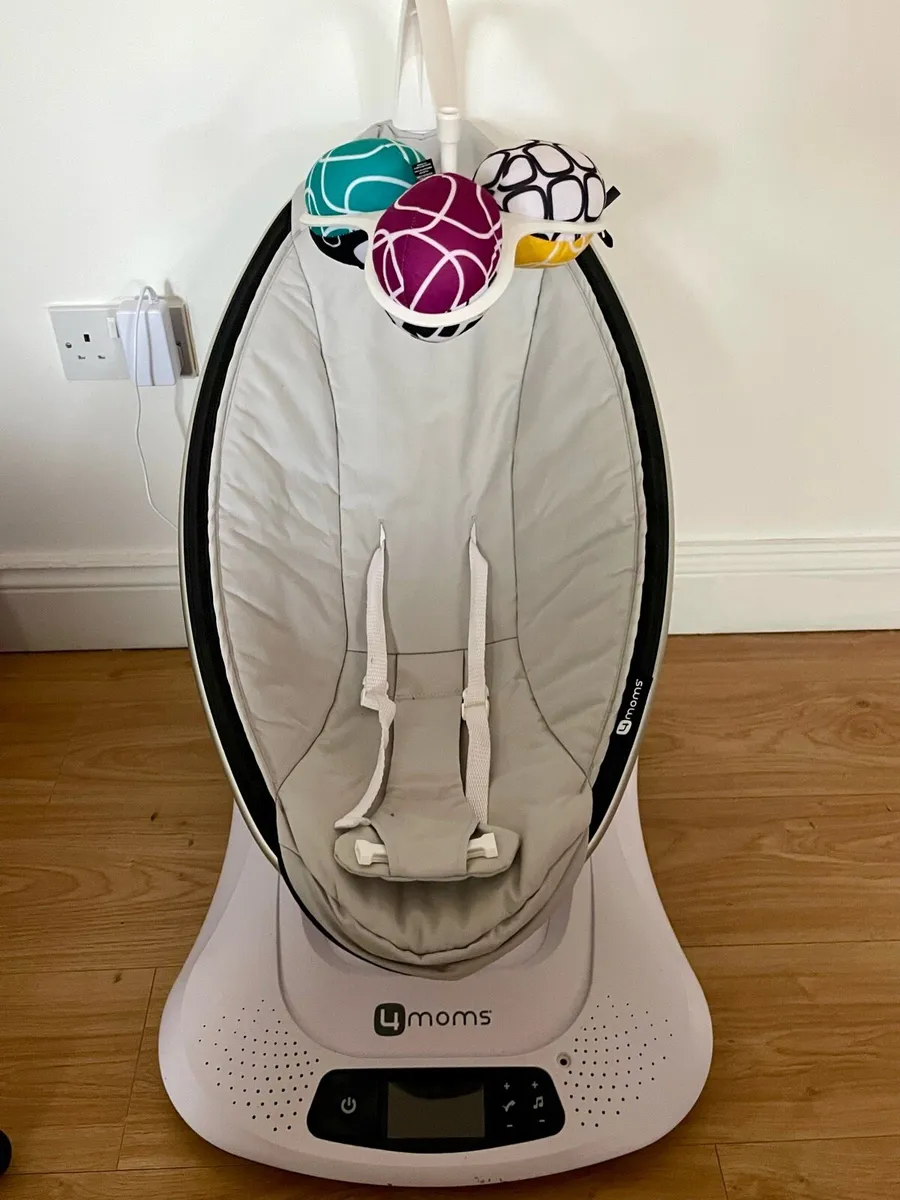 4moms MamaRoo Electric Baby Bouncer - Image 1
