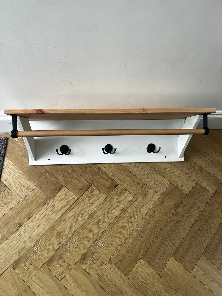 Coat rack with shelf and rail - Image 3
