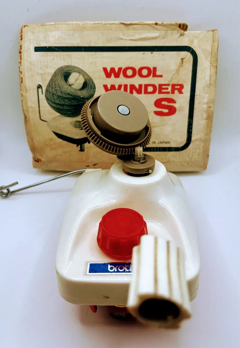1970s Vintage Brother Wool winder - Image 3