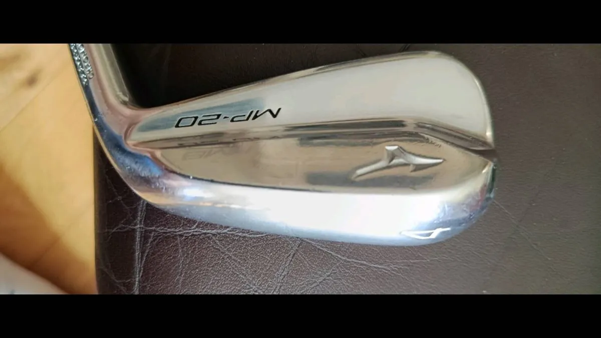 Mizuno mp-20 4 iron - Image 1