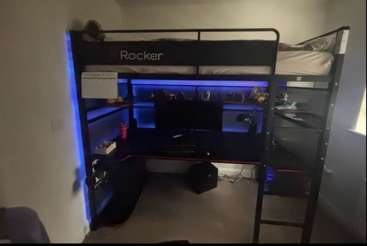 Rocker Bed - Image 3