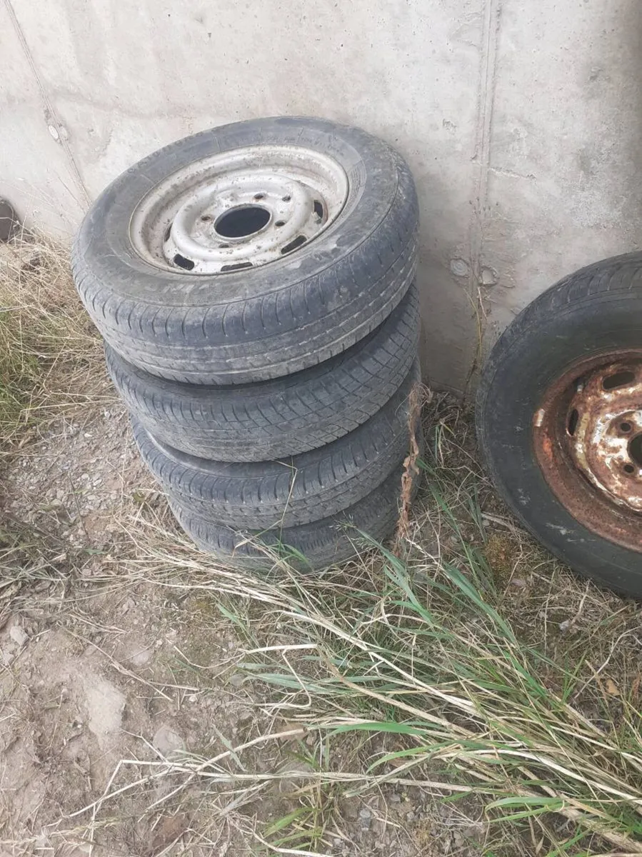 Wheel's - Image 2