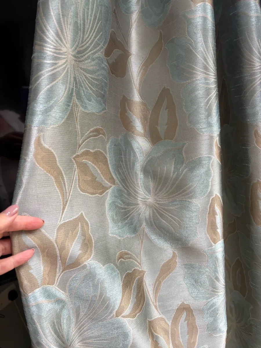 Curtains - Image 4