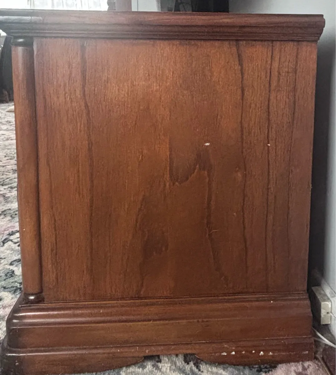 Solid Wooden TV Unit – €200 - Image 2