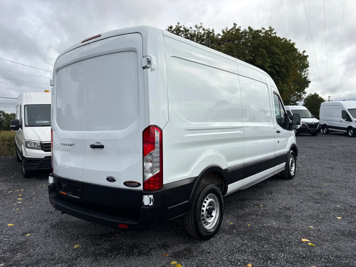 Ford Transit - Image 3