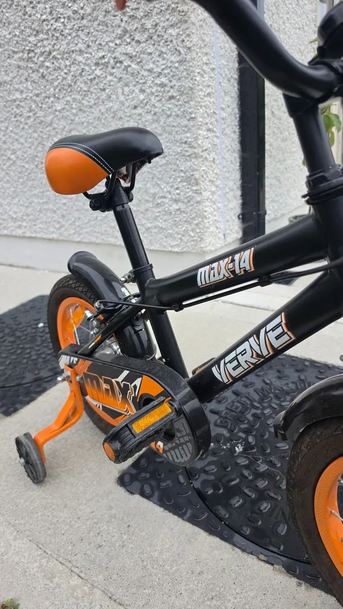 Kids bike - Image 1