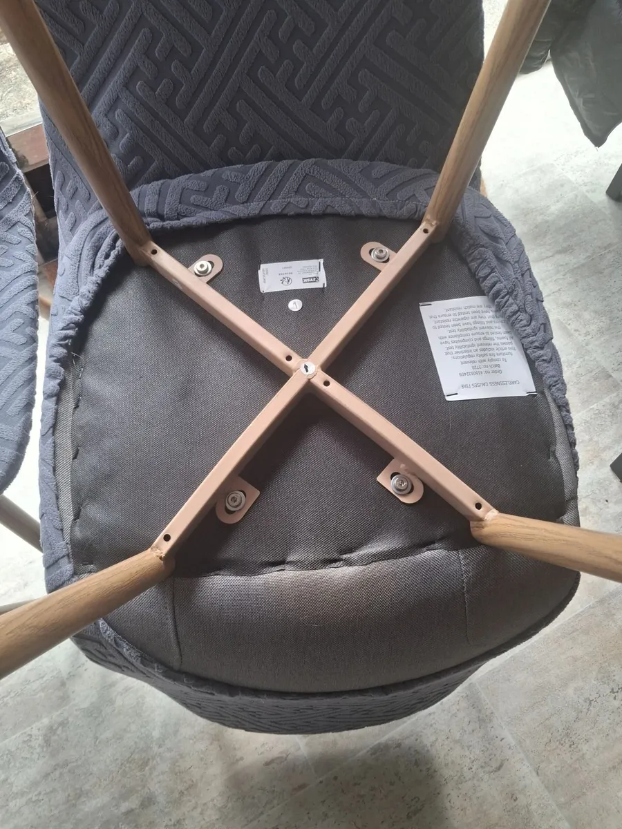 Dining chairs - Image 2