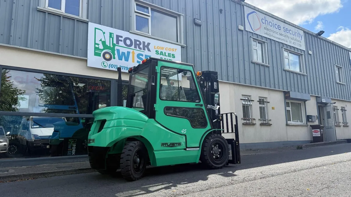 ATLANTIS 4.5 Ton Diesel Forklift | Yanmar Engine | - Image 2