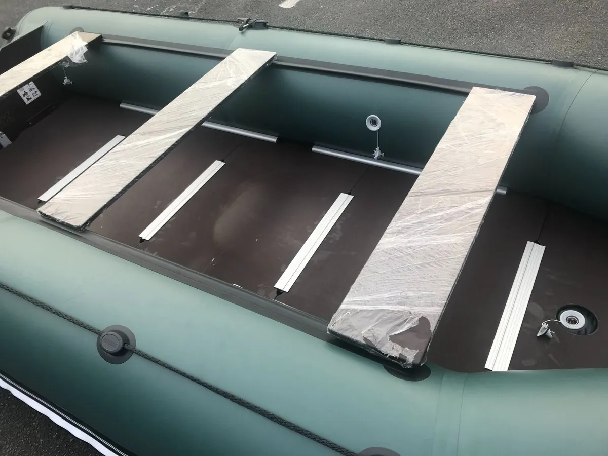 4.50 m new PVC Inflatable boat BARK BT-450SD - Image 4